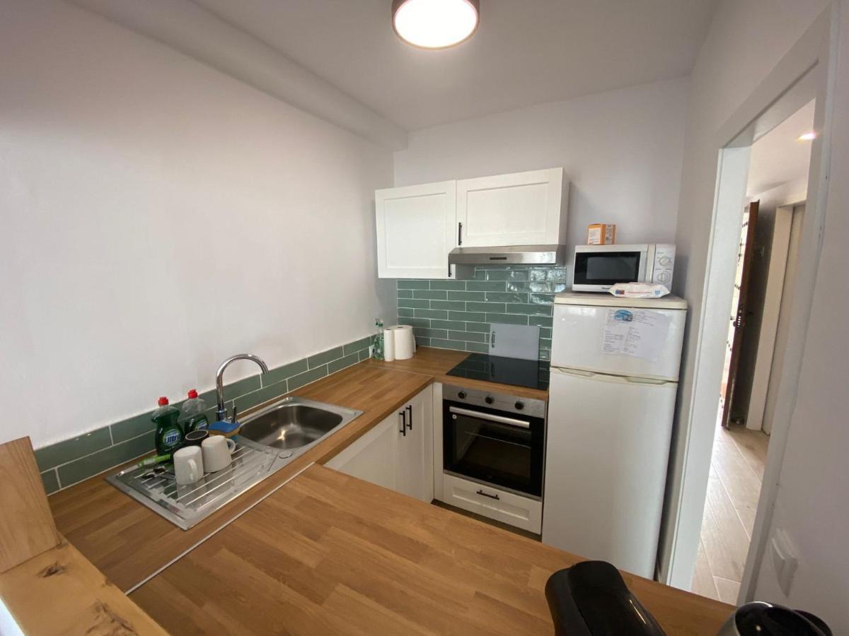 דירות Beachfront, Top Floor Corner 2-Bed, Estepona Paseo מראה חיצוני תמונה